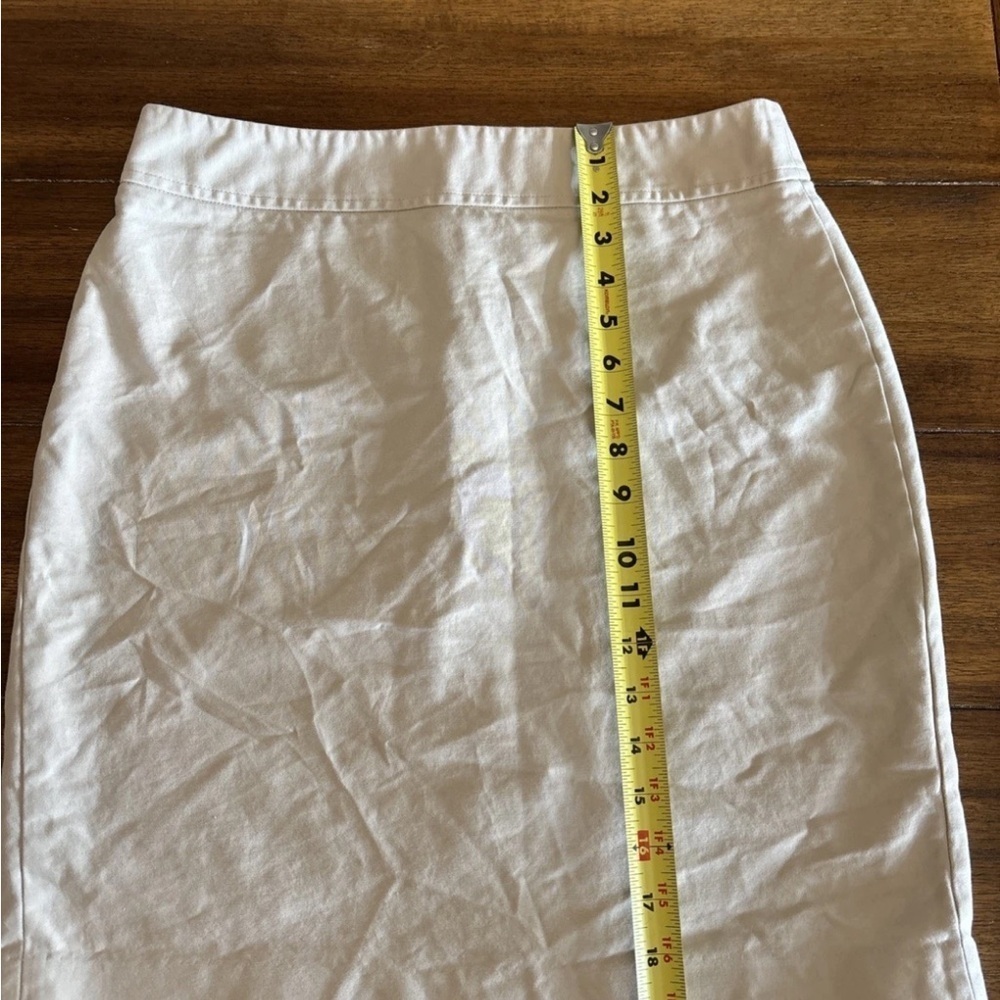 Banana Republic Pencil Skirt Khaki Size 8 Back Zipped Back Slit Knee Length - Picture 2 of 7